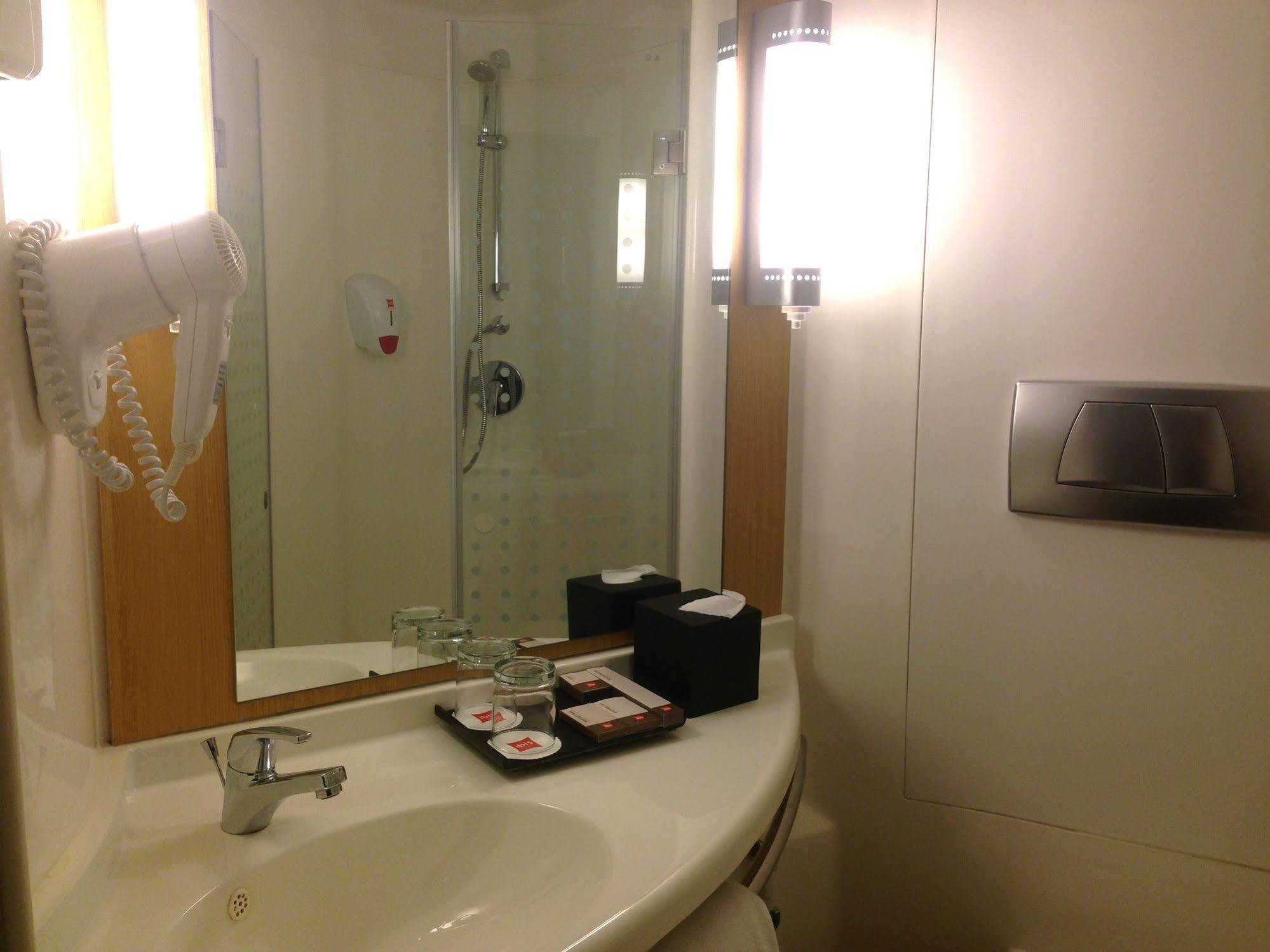 Swiss-Belinn Cawang Jakarta Exteriér fotografie